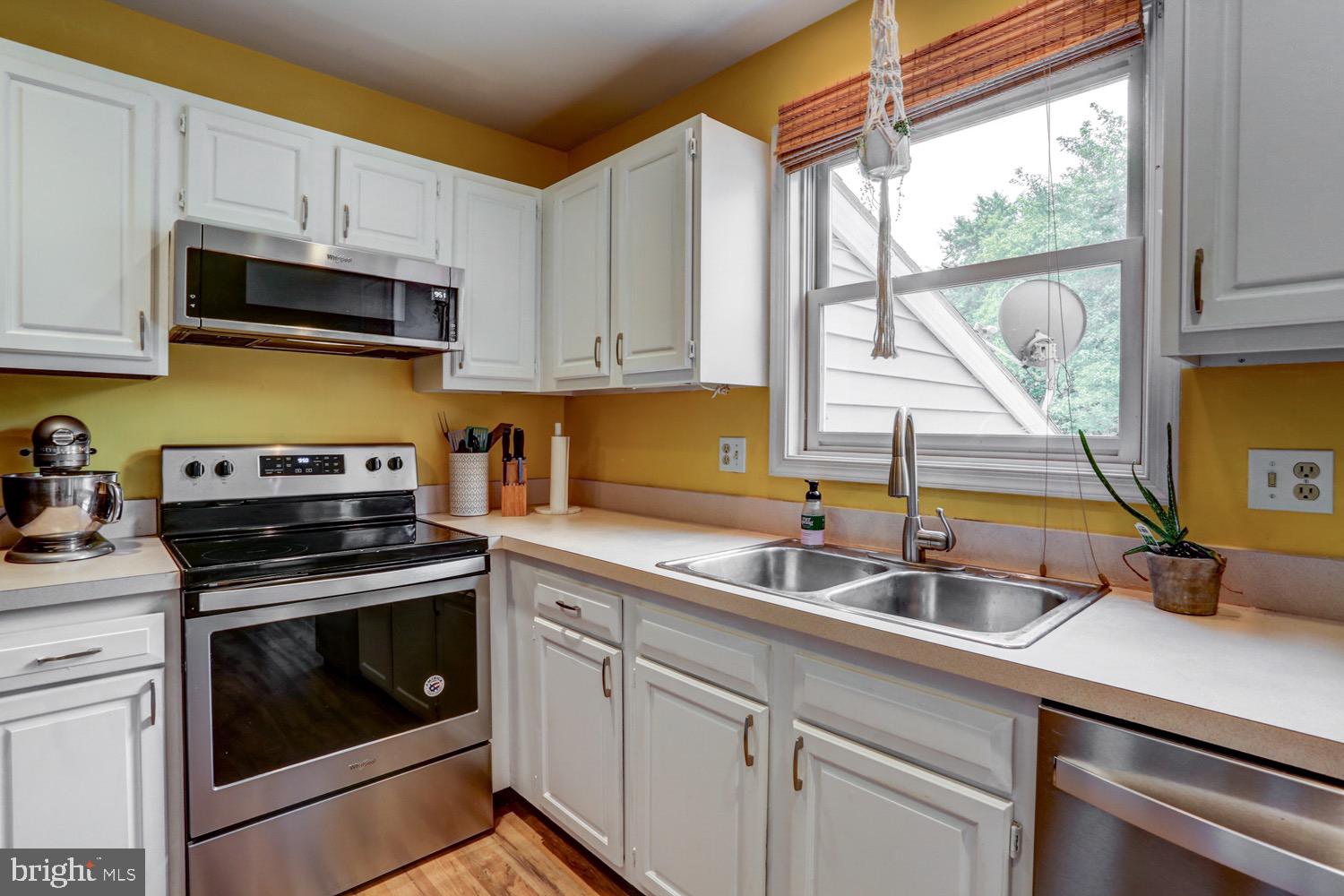334 Cardinal Road Lititz, PA 17543 - Photo 26 of 42