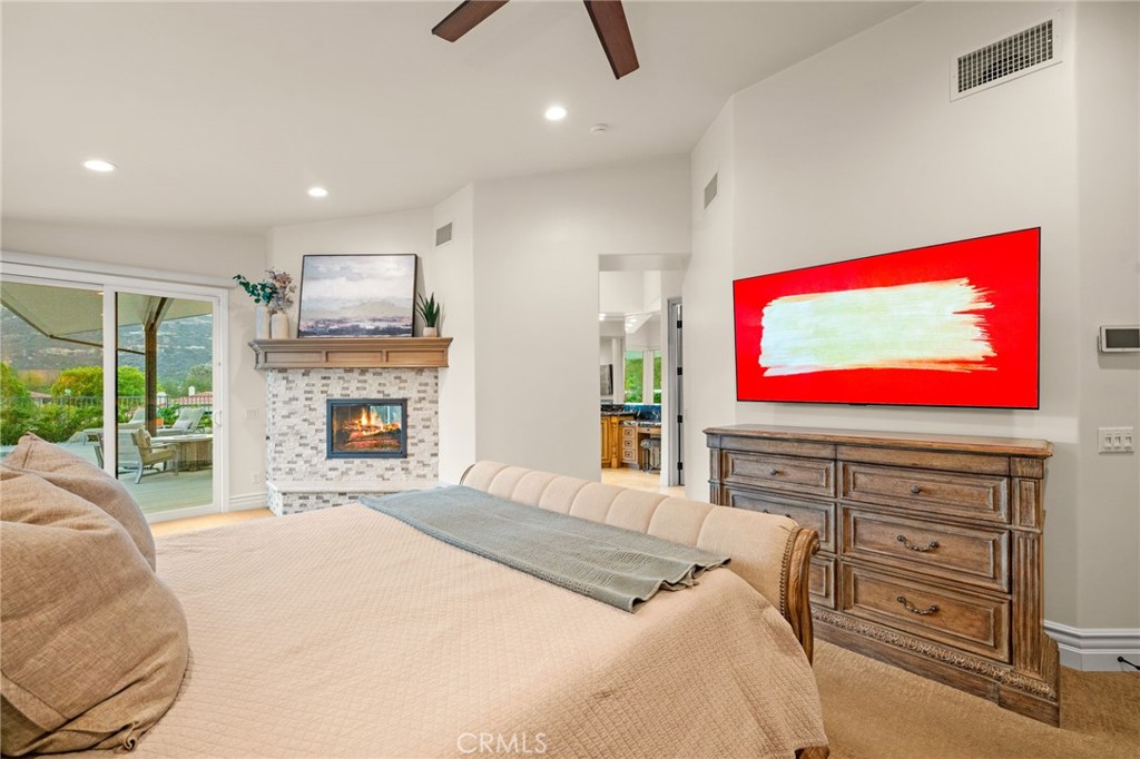 22901 St Anne's Court Murrieta, CA 92562 - Photo 26 of 67