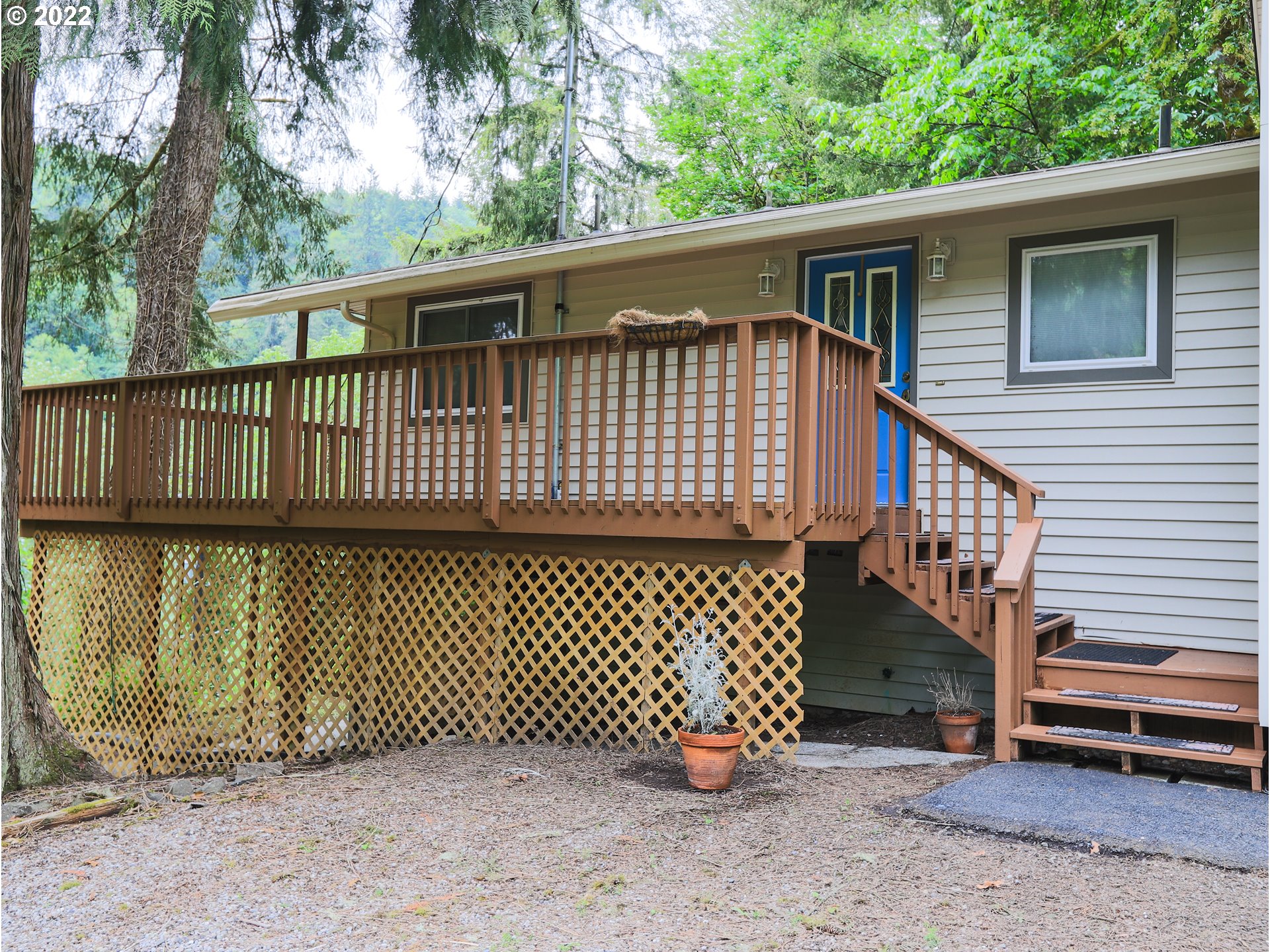 2046 Kalama River Road Kalama, WA 98625 - Photo 4 of 32 Gallery Image 4