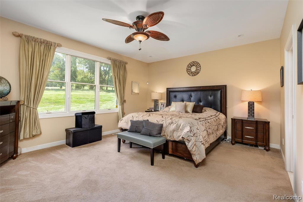 4687 Oakhurst Ridge Road Clarkston, MI 48348 - Photo 20 of 40