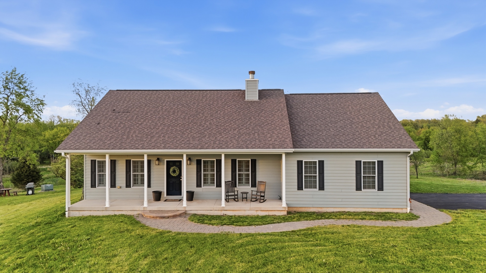 20809 Bunker Hill Road Marengo, IL 60152 - Photo 2 of 44 Gallery Image 2