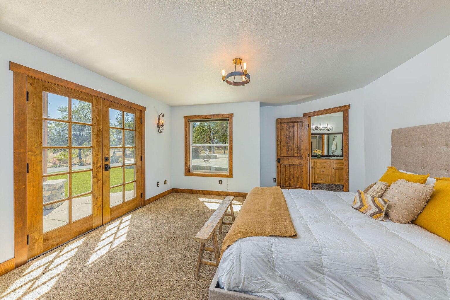 400 Tetherow Road Williams, OR 97544 - Photo 15 of 60 16
