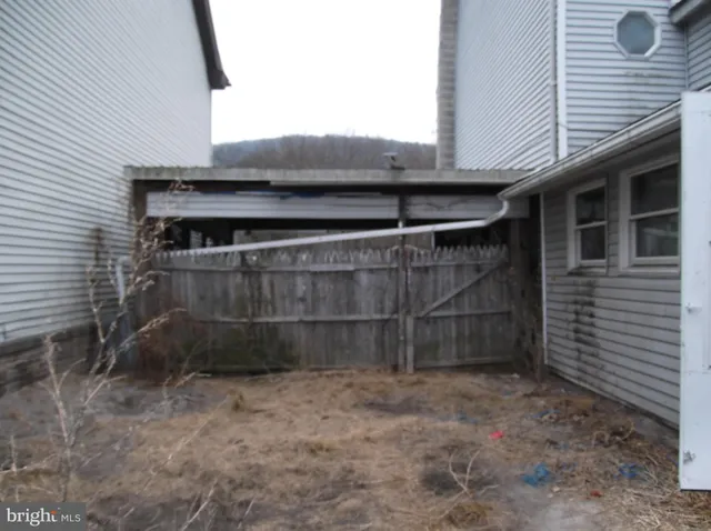 $91,500 | 5 East Washington Street, Port Carbon, PA 17965