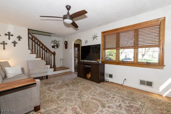 $649,000 | 716 Center Street, Garwood, NJ 07027