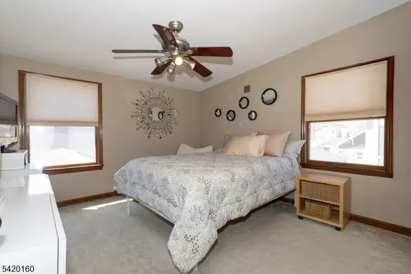 $649,000 | 716 Center Street, Garwood, NJ 07027