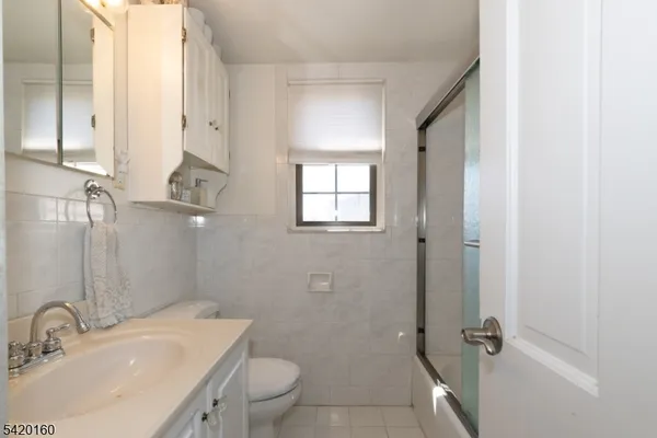 $649,000 | 716 Center Street, Garwood, NJ 07027