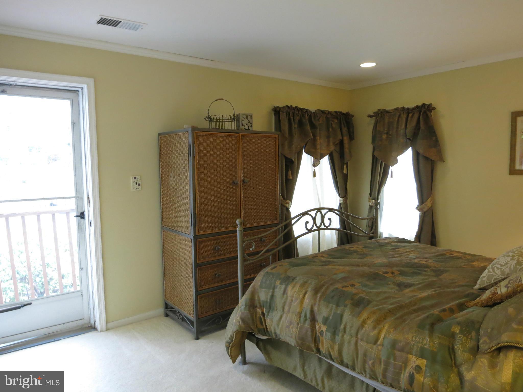 12535 Heurich Road Silver Spring, MD 20902 - Photo 13 of 29 Bedroom (Master)