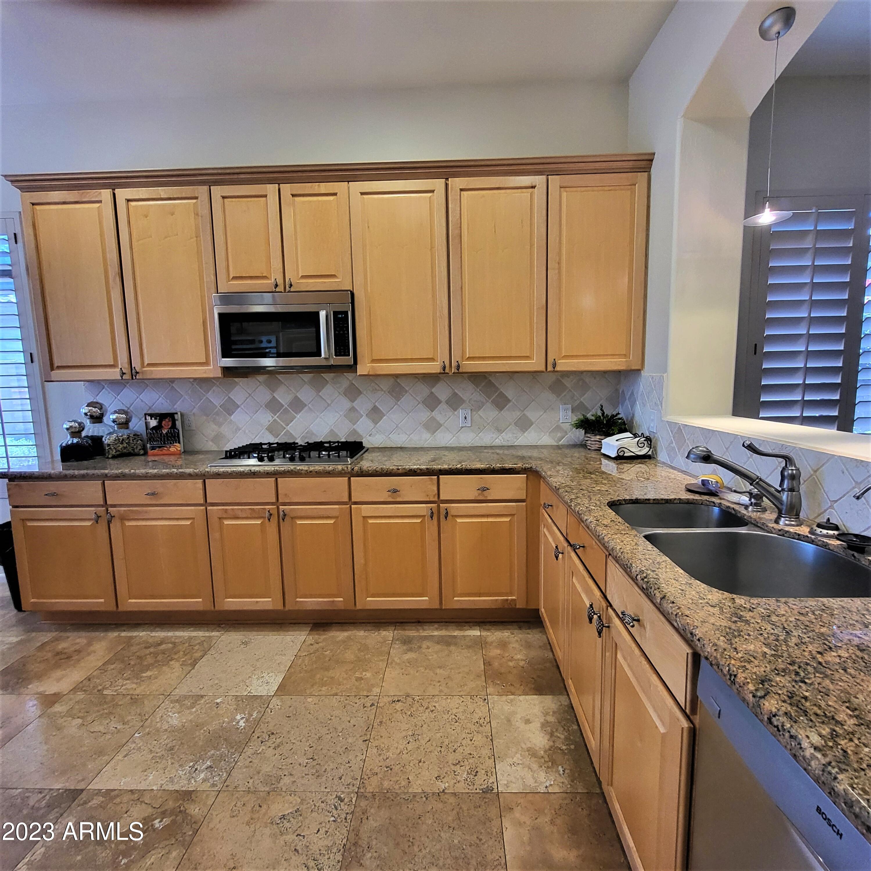 8226 East Mountain Spring Road Scottsdale, AZ 85255 - Photo 4 of 35 Kitchen