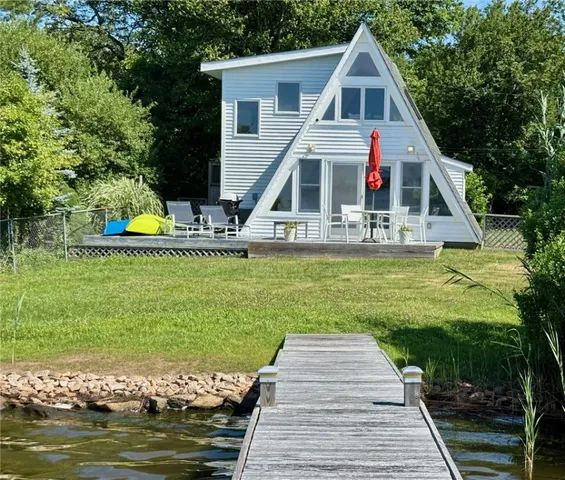 $1,100,000 | 107 Wild Goose Road, South Kingstown, RI 02879
