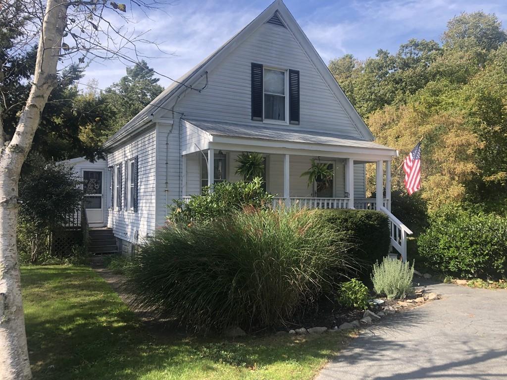17 Crystal Spring Road Mattapoisett, MA 02739 - Photo 1 of 14 Gallery Image 1