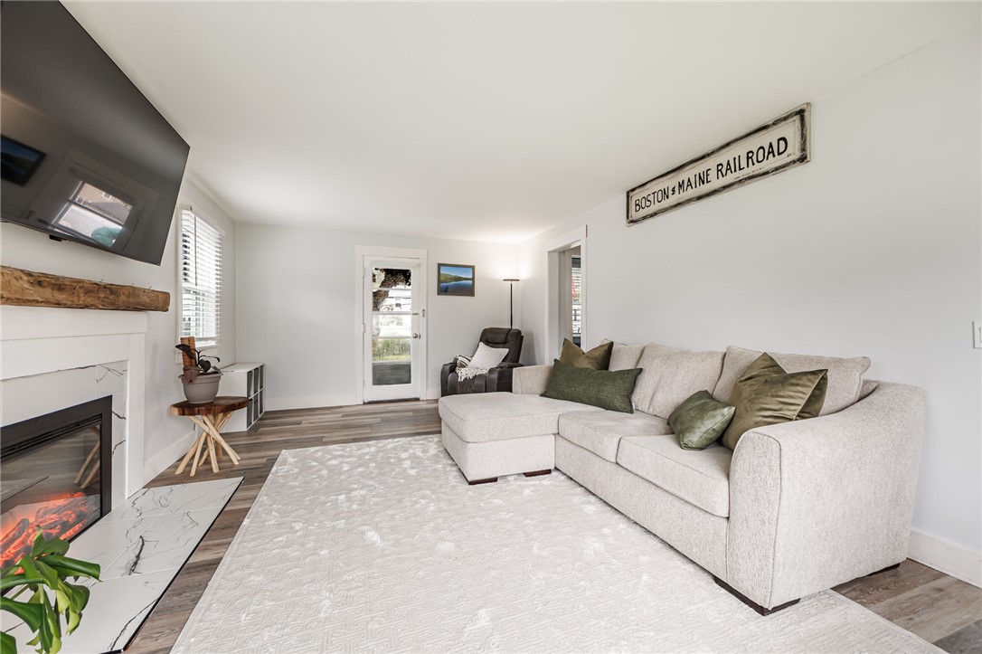 85 Keswick Road Irondequoit, NY 14609 - Photo 7 of 35 Gallery Image 7