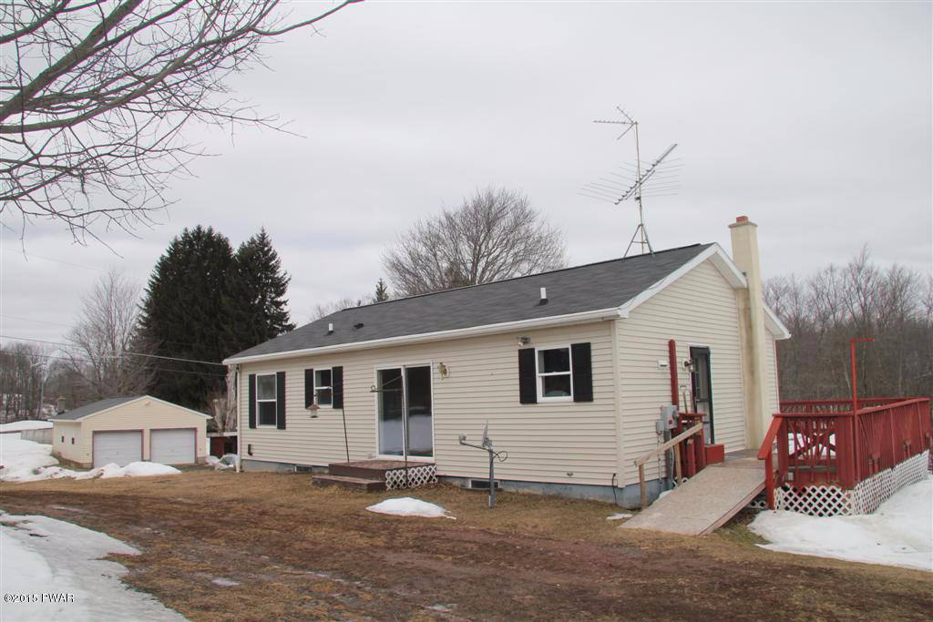 229 Rosencranse Road Honesdale, PA 18431 - Photo 4 of 29 Gallery Image 4