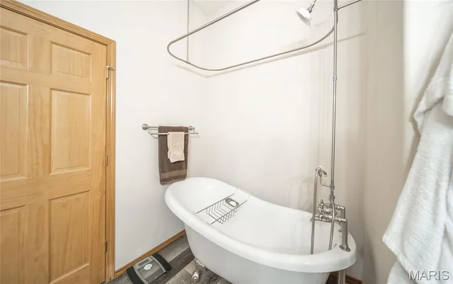 $700,000 | 26287 Radcliff Drive, Richland, MO 65556