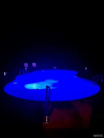 $700,000 | 26287 Radcliff Drive, Richland, MO 65556