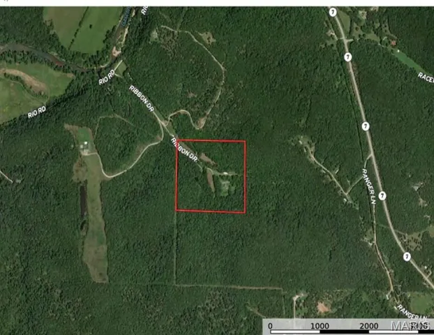 $700,000 | 26287 Radcliff Drive, Richland, MO 65556