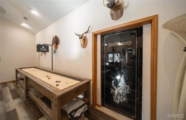 $700,000 | 26287 Radcliff Drive, Richland, MO 65556