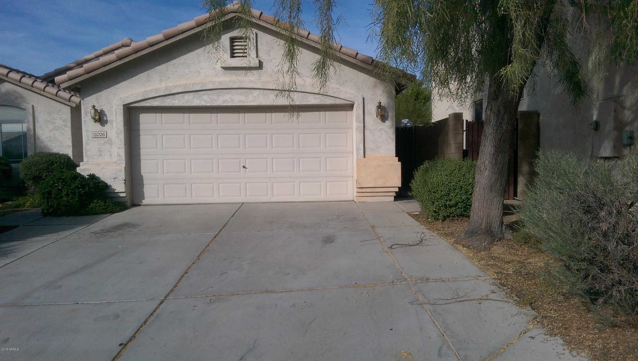 11026 West Granada Road Avondale, AZ 85392 - Photo 2 of 40 2015-11-18 14.45.32