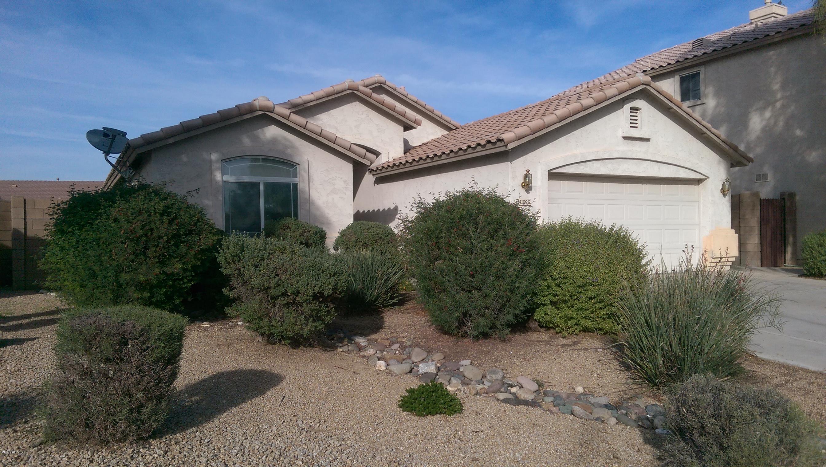 11026 West Granada Road Avondale, AZ 85392 - Photo 3 of 40 2015-11-18 14.45.51