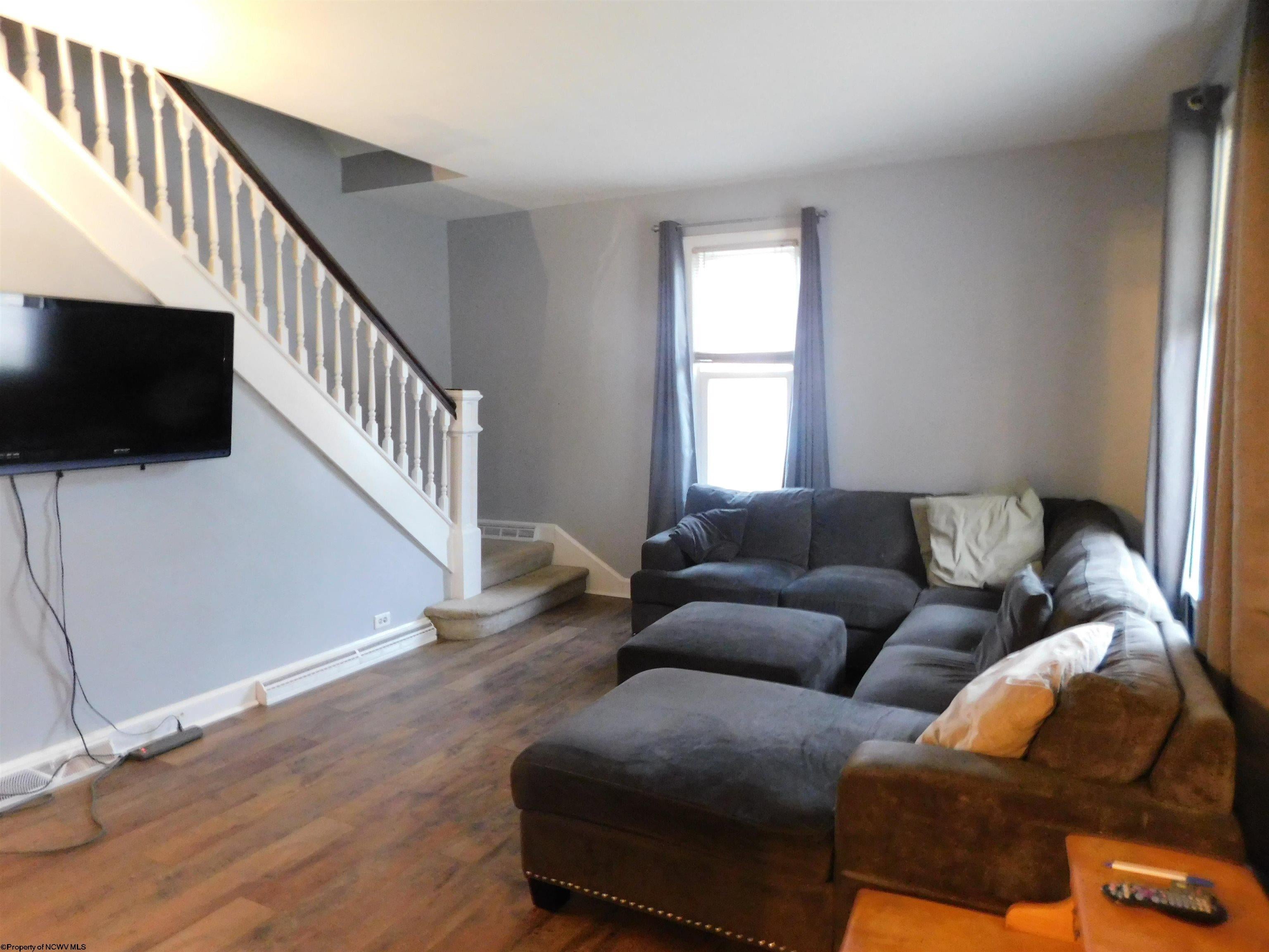 322 South Robert Stone Way Reedsville, WV 26547 - Photo 3 of 50 Gallery Image 3