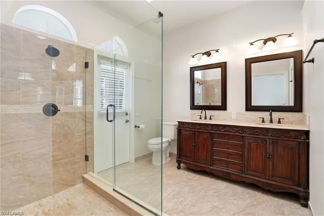 $2,700 | 2268 Piccadilly Court, Naples, FL 34112