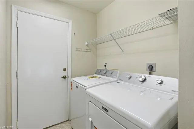 $2,700 | 2268 Piccadilly Court, Naples, FL 34112