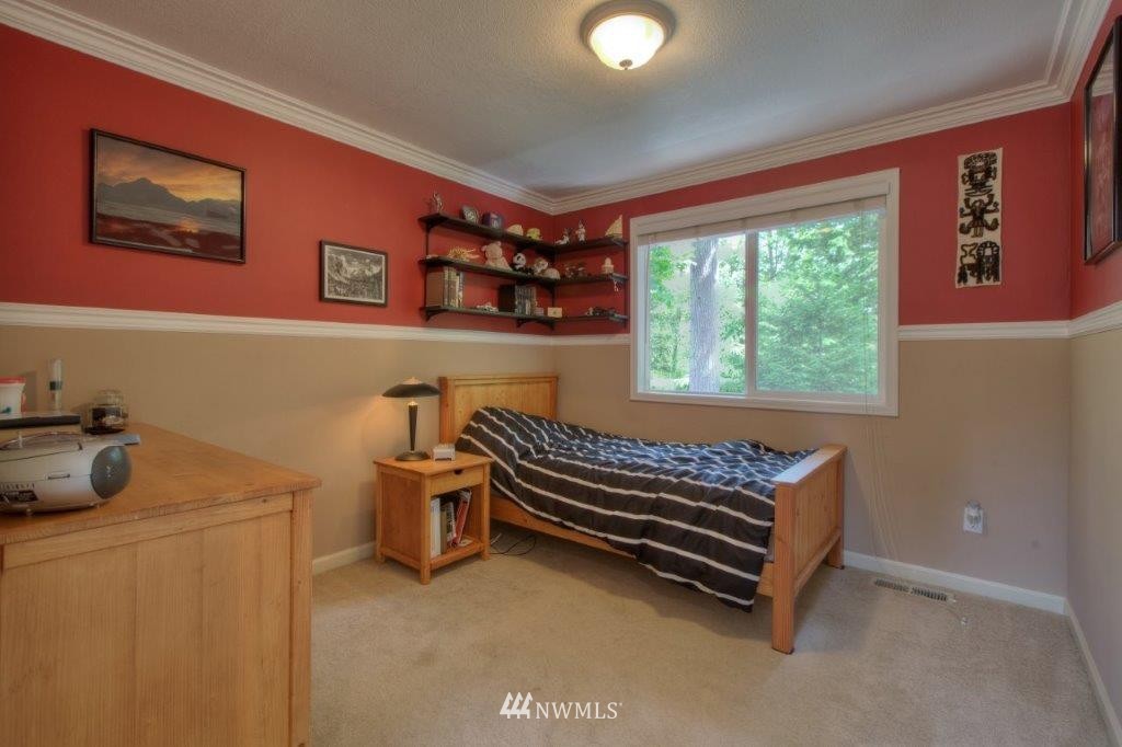 17526 163rd Place Southeast Renton, WA 98058 - Photo 12 of 22