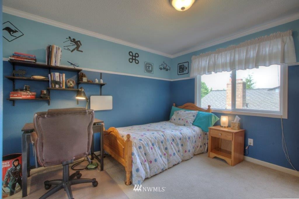 17526 163rd Place Southeast Renton, WA 98058 - Photo 15 of 22