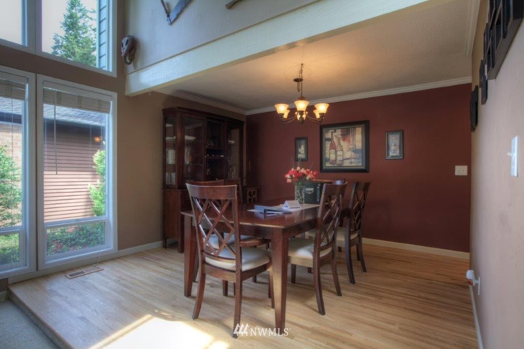 17526 163rd Place Southeast Renton, WA 98058 - Photo 5 of 22