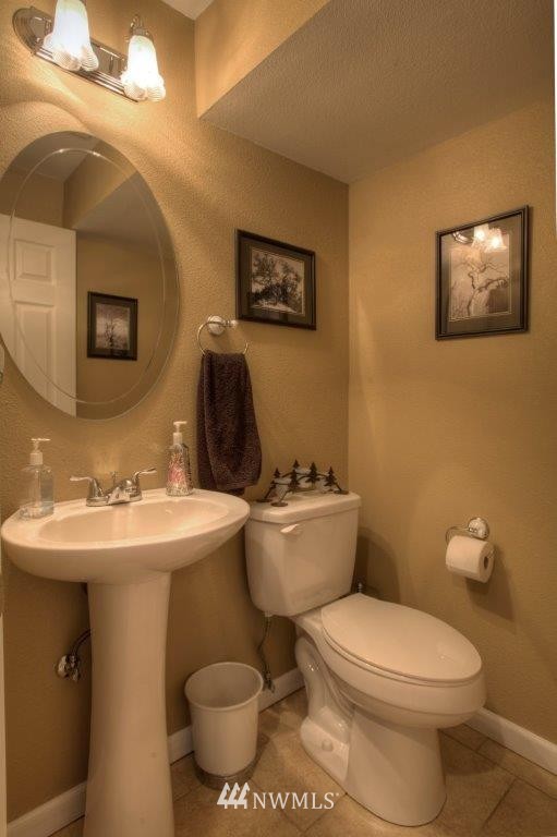 17526 163rd Place Southeast Renton, WA 98058 - Photo 9 of 22
