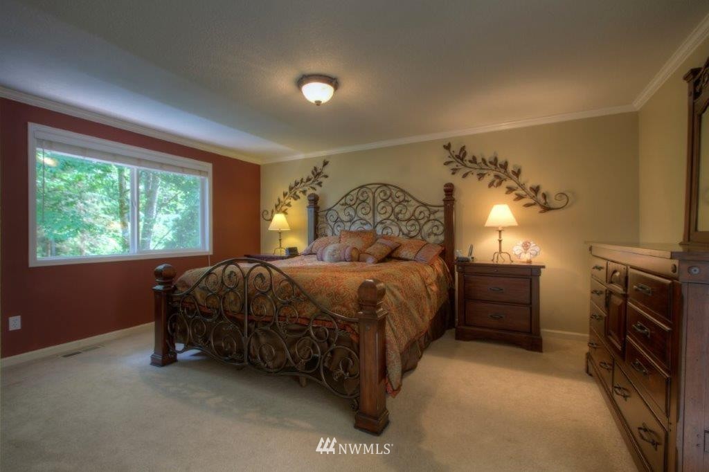 17526 163rd Place Southeast Renton, WA 98058 - Photo 10 of 22