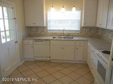 601 Matterhorn Road Jacksonville, FL 32216 - Photo 9 of 18 DSCN2458