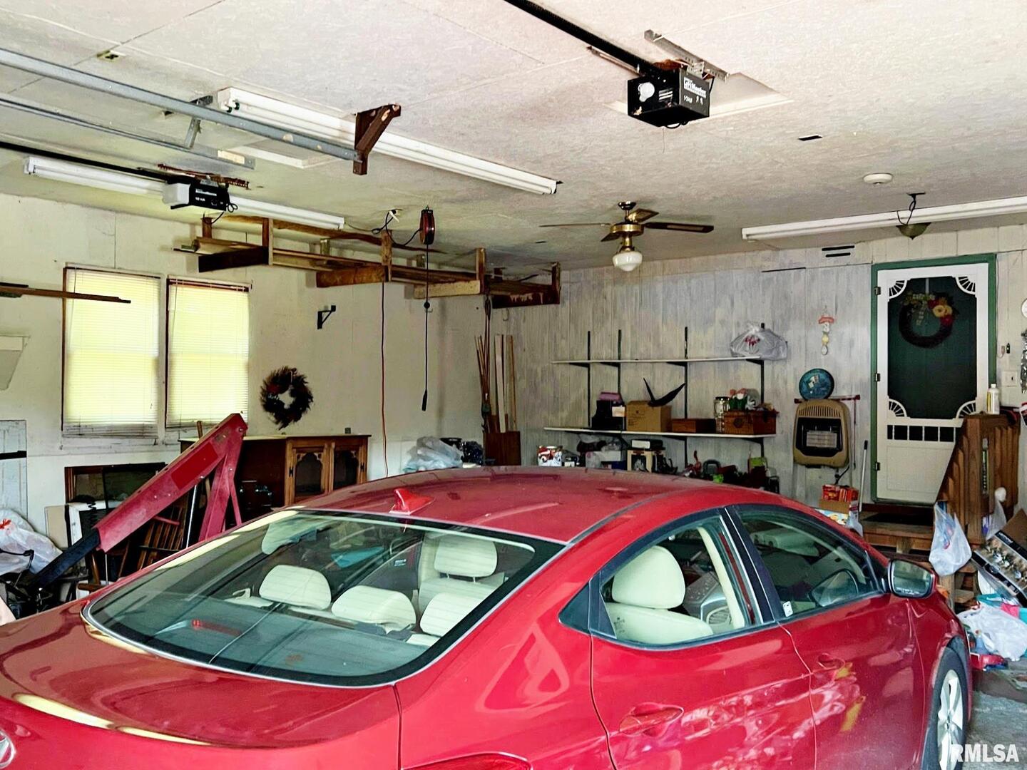 2516 Strawberry Road Metropolis, IL 62960 - Photo 23 of 25 a view of a room with gym equipment