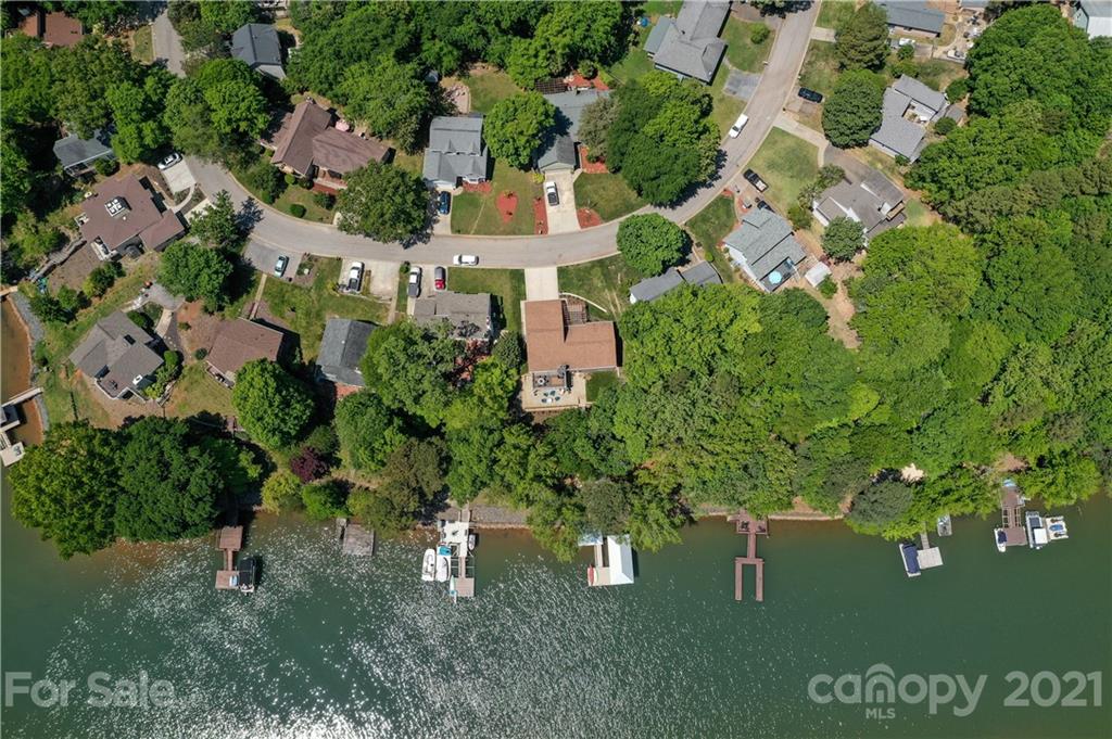 19007 Kailua Circle Tega Cay, SC 29708 - Photo 45 of 45 an aerial view of multiple house