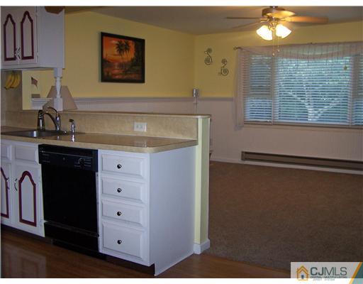 28 Mimi Road Old Bridge, NJ 08857 - Photo 6 of 15 Gallery Image 6