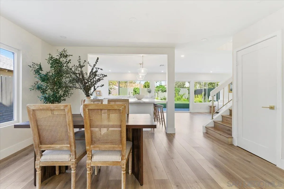 8686 Perseus Road San Diego, CA 92126 - Photo 11 of 39