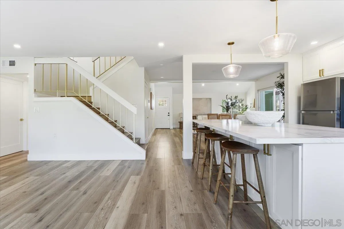 8686 Perseus Road San Diego, CA 92126 - Photo 12 of 39