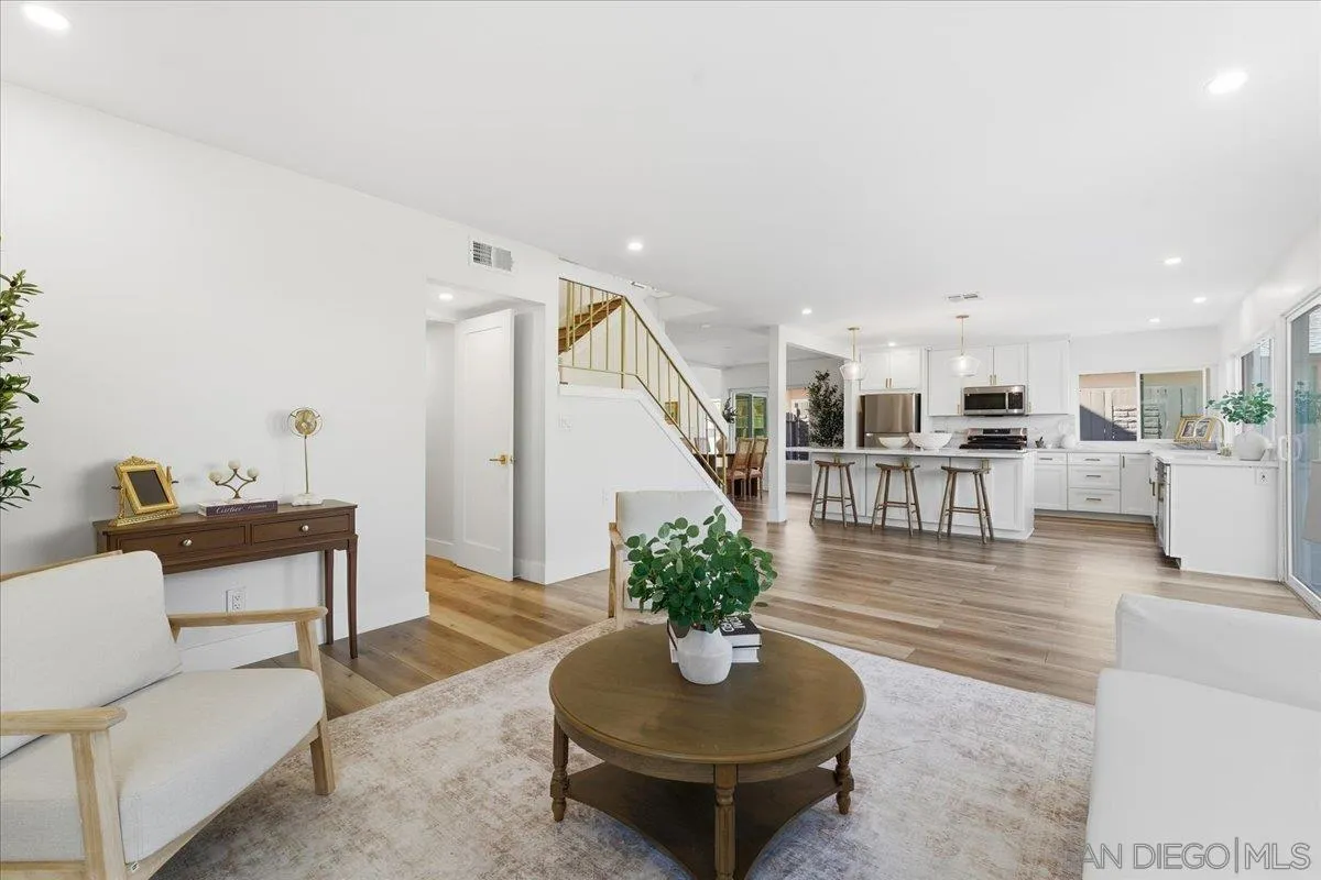 8686 Perseus Road San Diego, CA 92126 - Photo 18 of 39