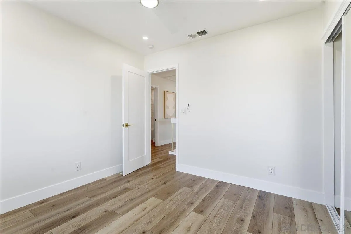 8686 Perseus Road San Diego, CA 92126 - Photo 24 of 39