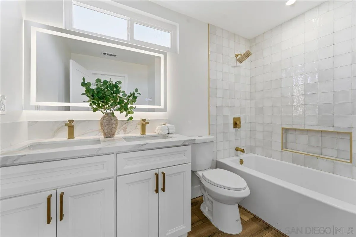 8686 Perseus Road San Diego, CA 92126 - Photo 26 of 39