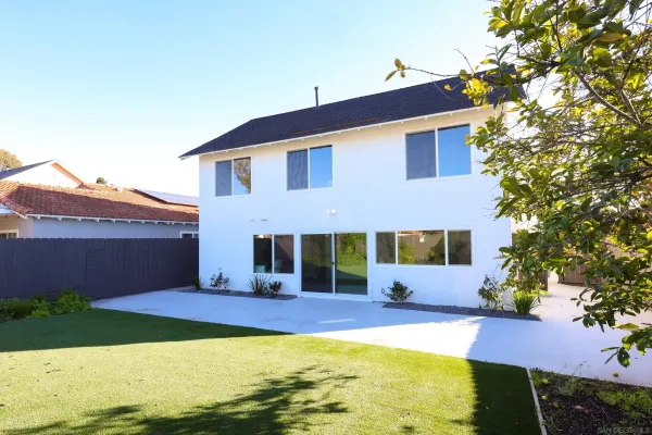 $1,380,000 | 8686 Perseus Road, San Diego, CA 92126