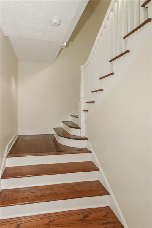 201 Blue Ridge Road Indianapolis, IN 46208 - Photo 4 of 41