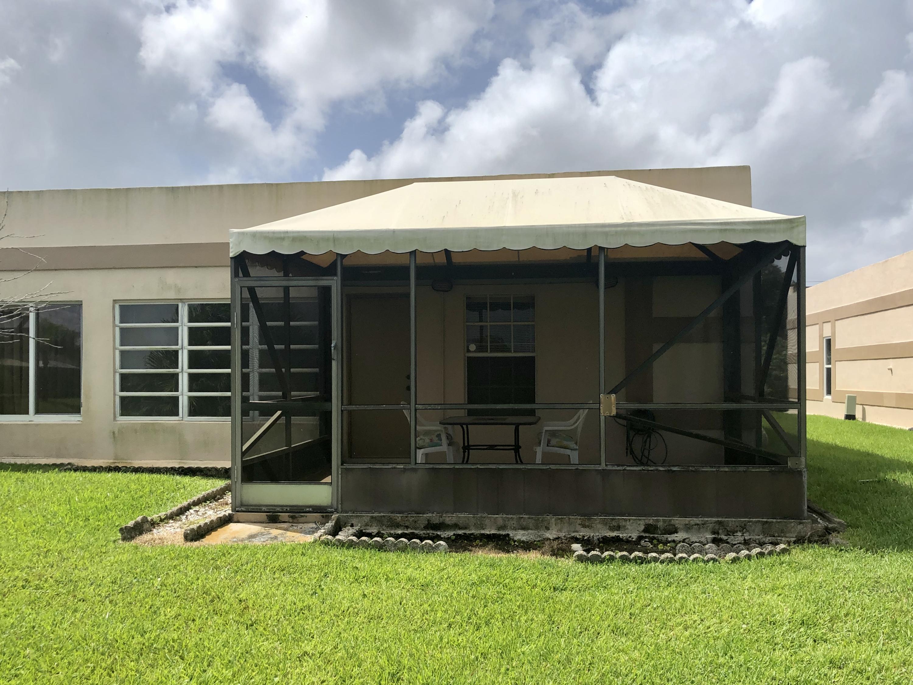 9071 Fairbanks Lane, Unit 8 Boca Raton, FL 33496 - Photo 11 of 16 Back