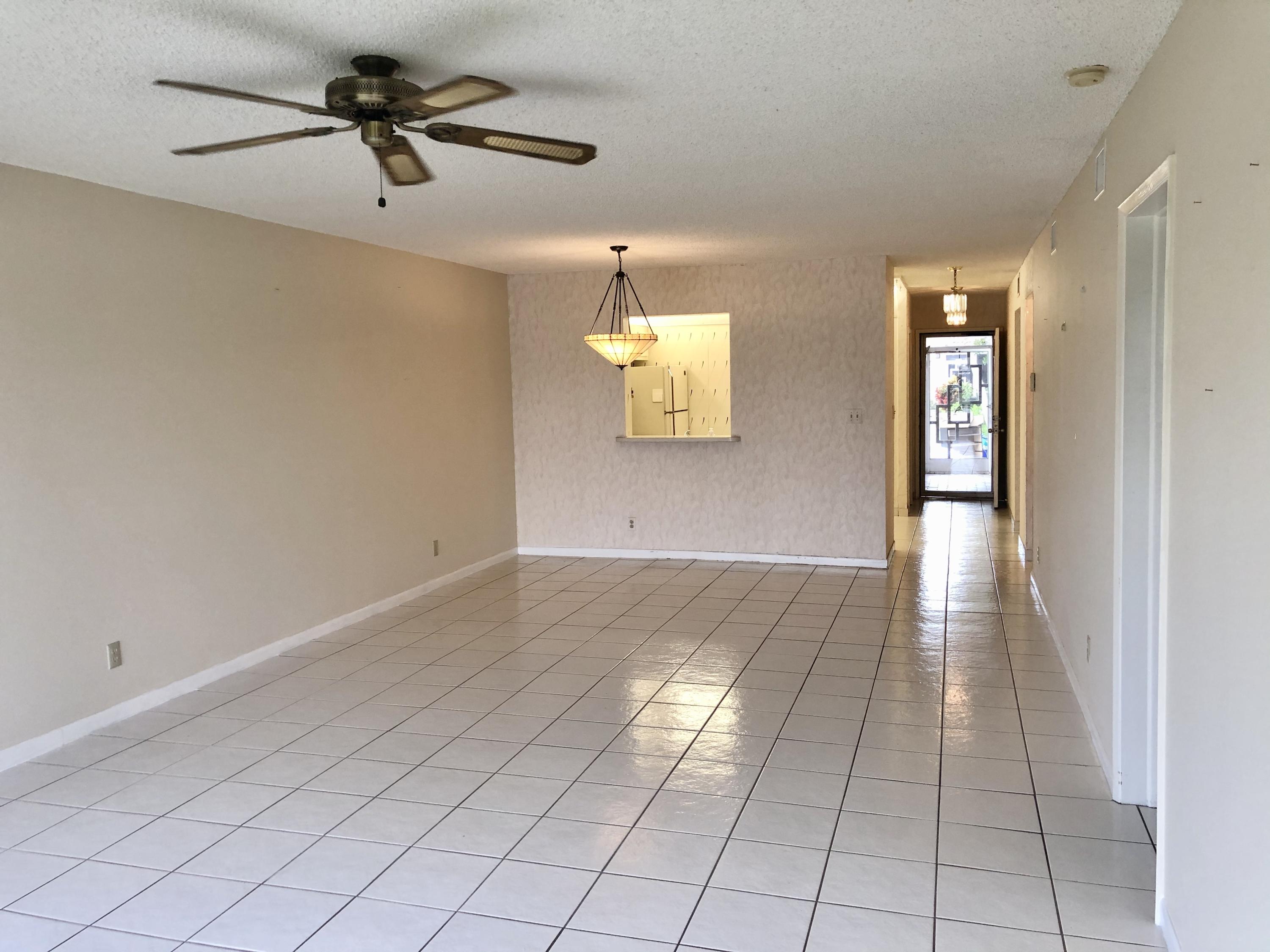 9071 Fairbanks Lane, Unit 8 Boca Raton, FL 33496 - Photo 12 of 16 Living Room