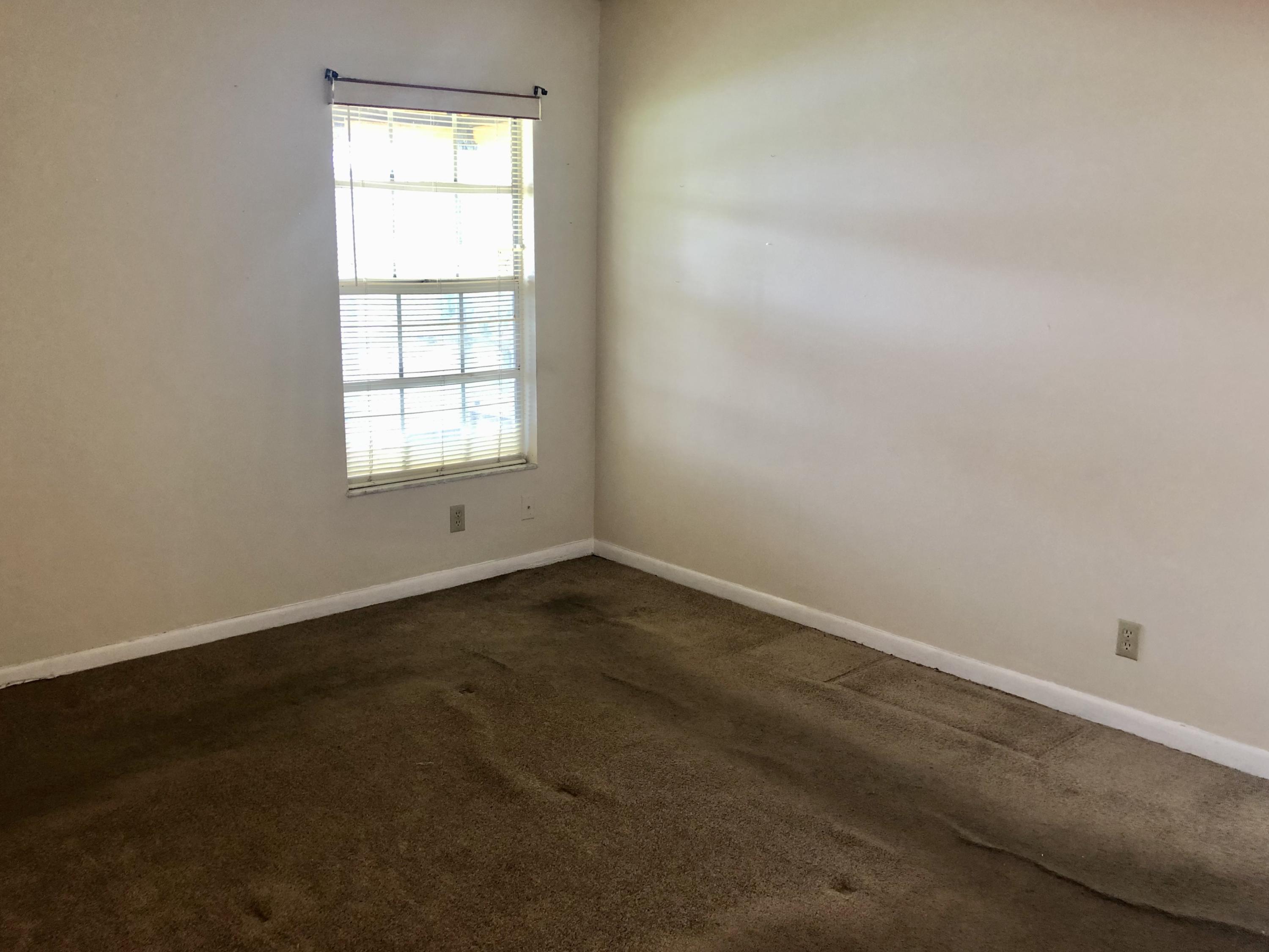 9071 Fairbanks Lane, Unit 8 Boca Raton, FL 33496 - Photo 13 of 16 Master