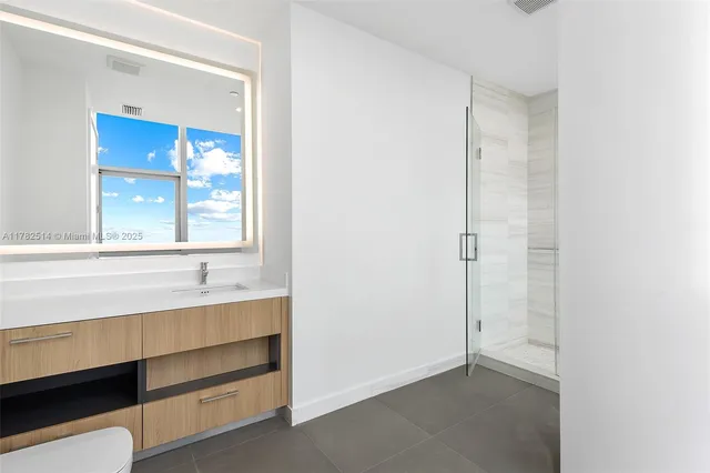 $6,990,000 | 851 Northeast 1st Avenue, Unit PH5500, Miami, FL 33132