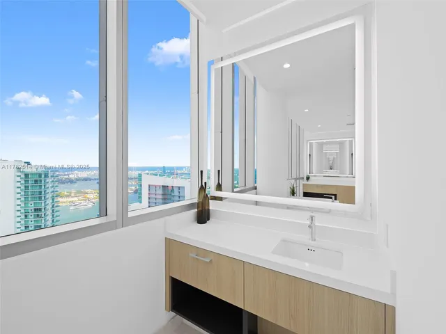 $6,990,000 | 851 Northeast 1st Avenue, Unit PH5500, Miami, FL 33132
