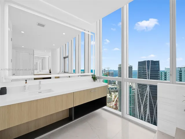 $6,990,000 | 851 Northeast 1st Avenue, Unit PH5500, Miami, FL 33132