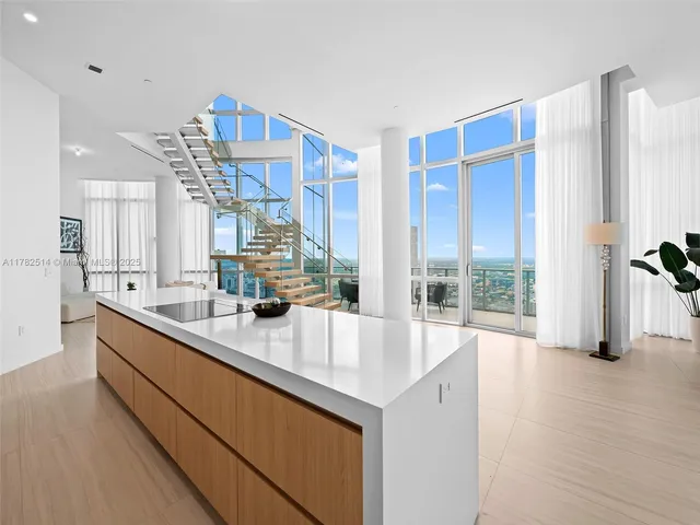 $6,990,000 | 851 Northeast 1st Avenue, Unit PH5500, Miami, FL 33132