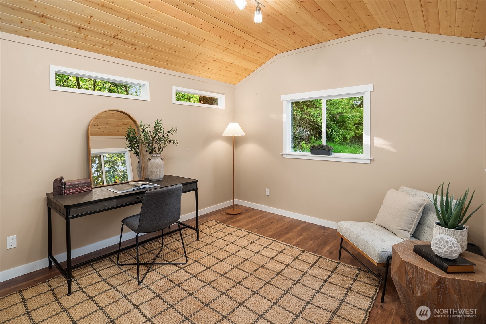 22505 Deppman Road Southwest Vashon, WA 98070 - Photo 30 of 40