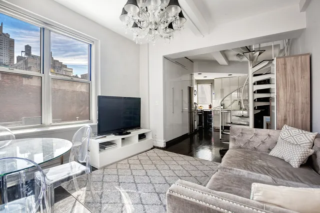 $4,499 | 126 West 73rd Street, Unit 5D | Upper West Side